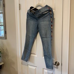 Knox Rose Elastic Band Jeans